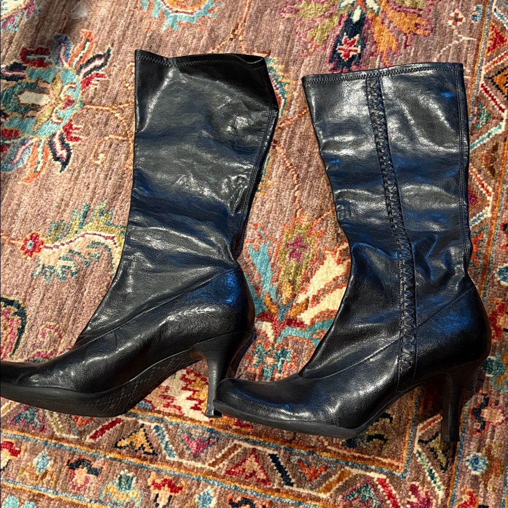 Gianni Bini Black Heeled Boots